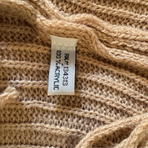 Fringe Infinity Scarf - Picture 3 of 4